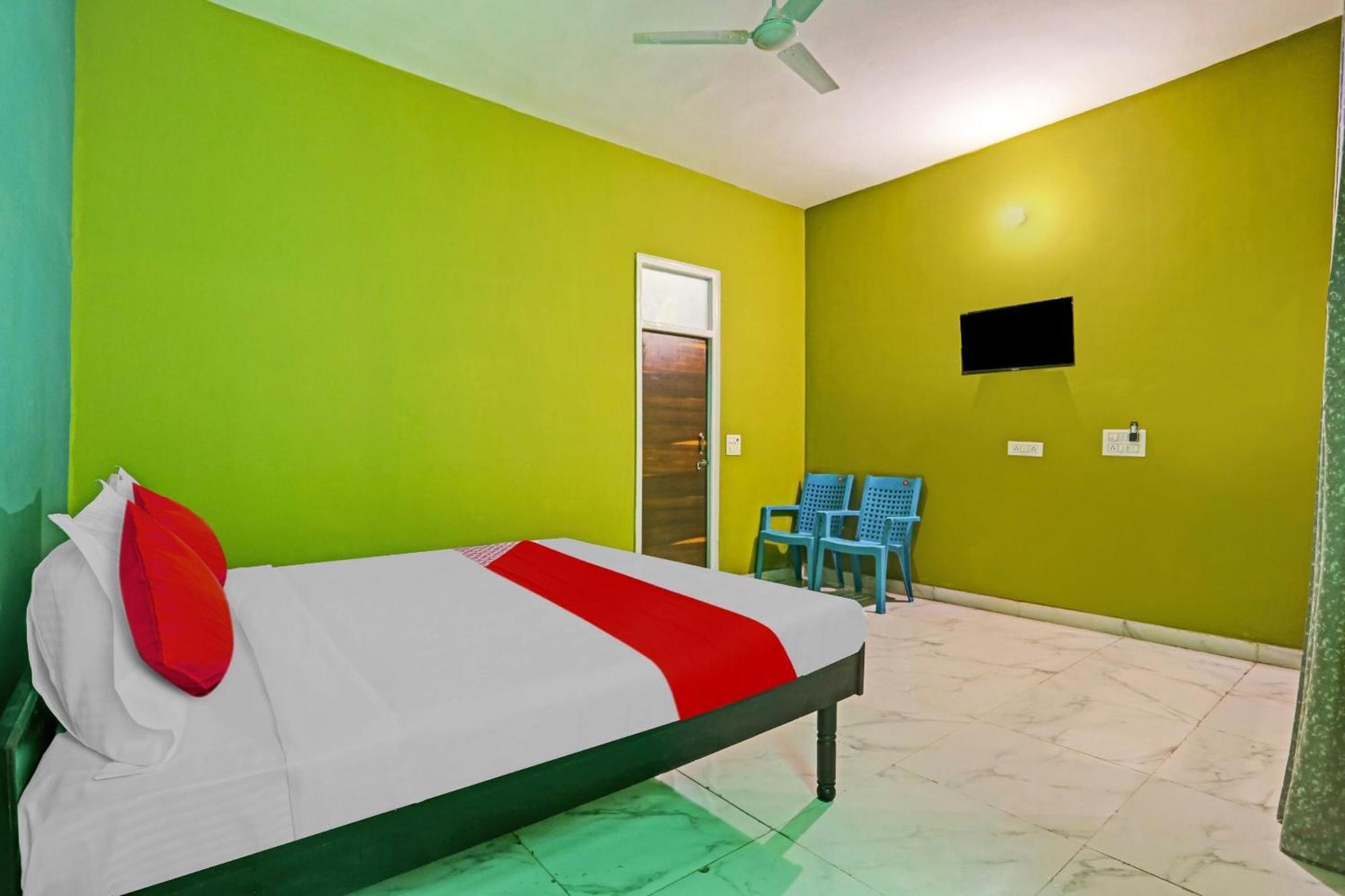 Hotel O Arya Residency Gurgaon Exterior photo